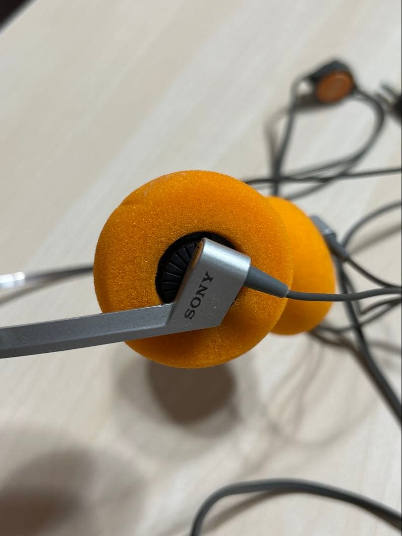 ソニーウォークマン WM-2ステレオヘッドホン