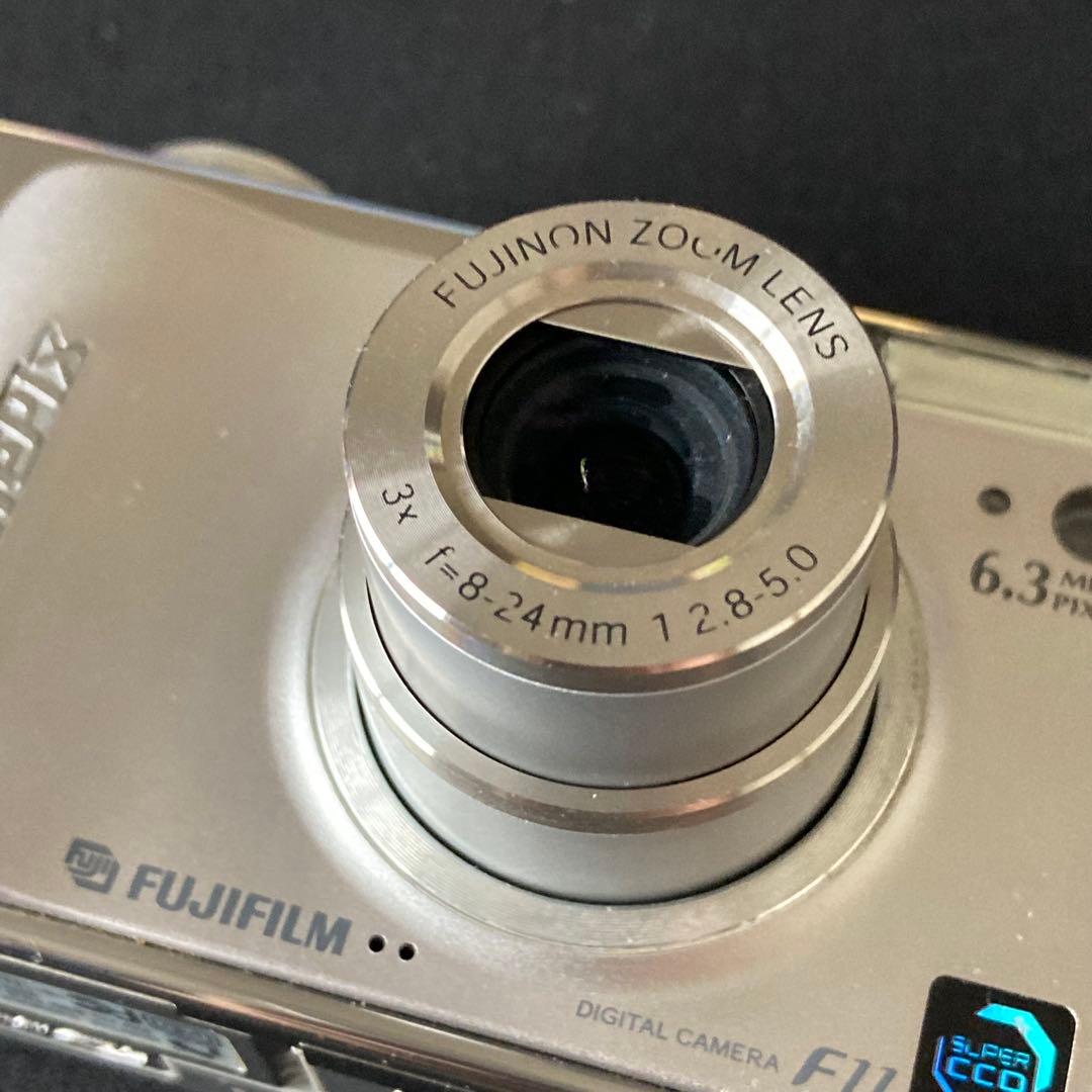 FUJIFILM finepix F11 CCDセンサー コンデジ
