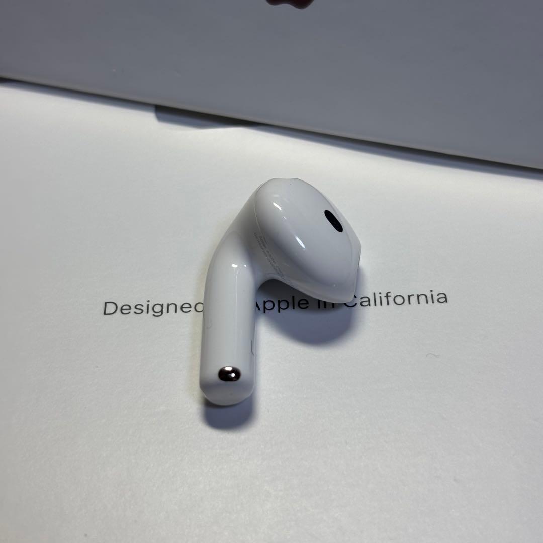 Apple AirPods 4世代 L 左耳 正規品　ノイキャンあり　A3056