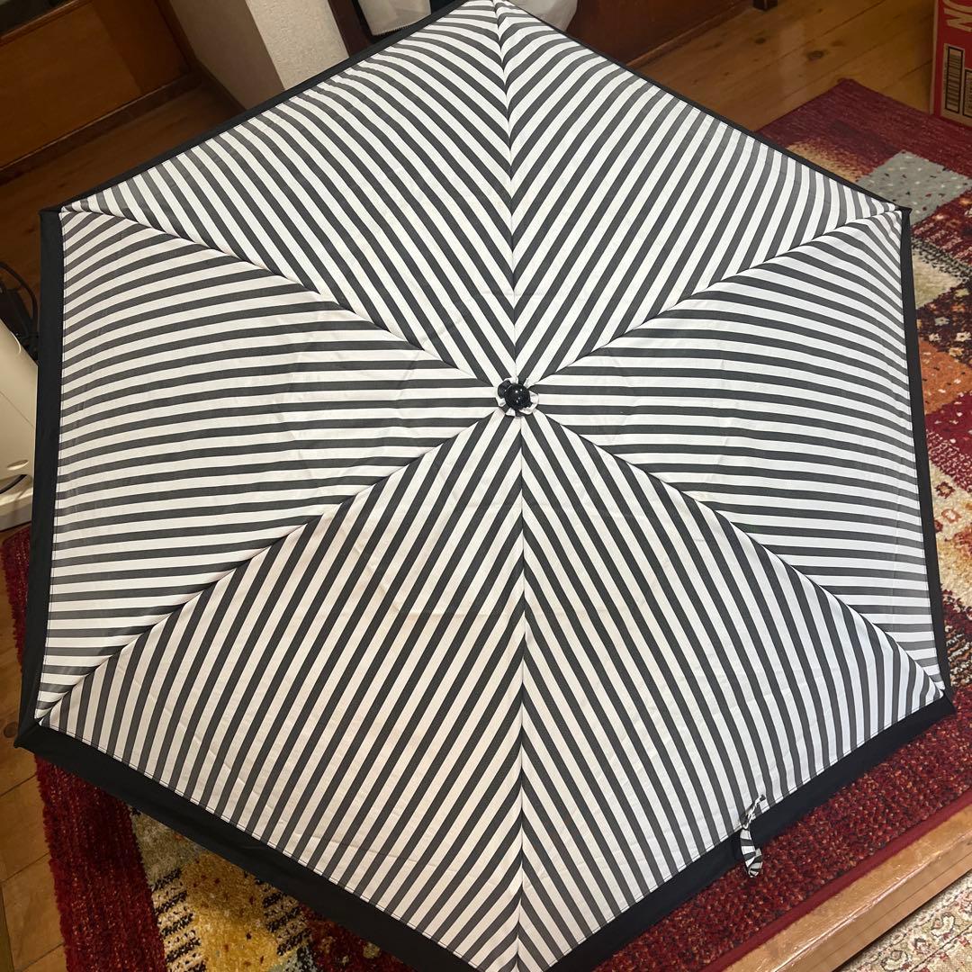 サンバリア100 三段折白黒ストライプ　used