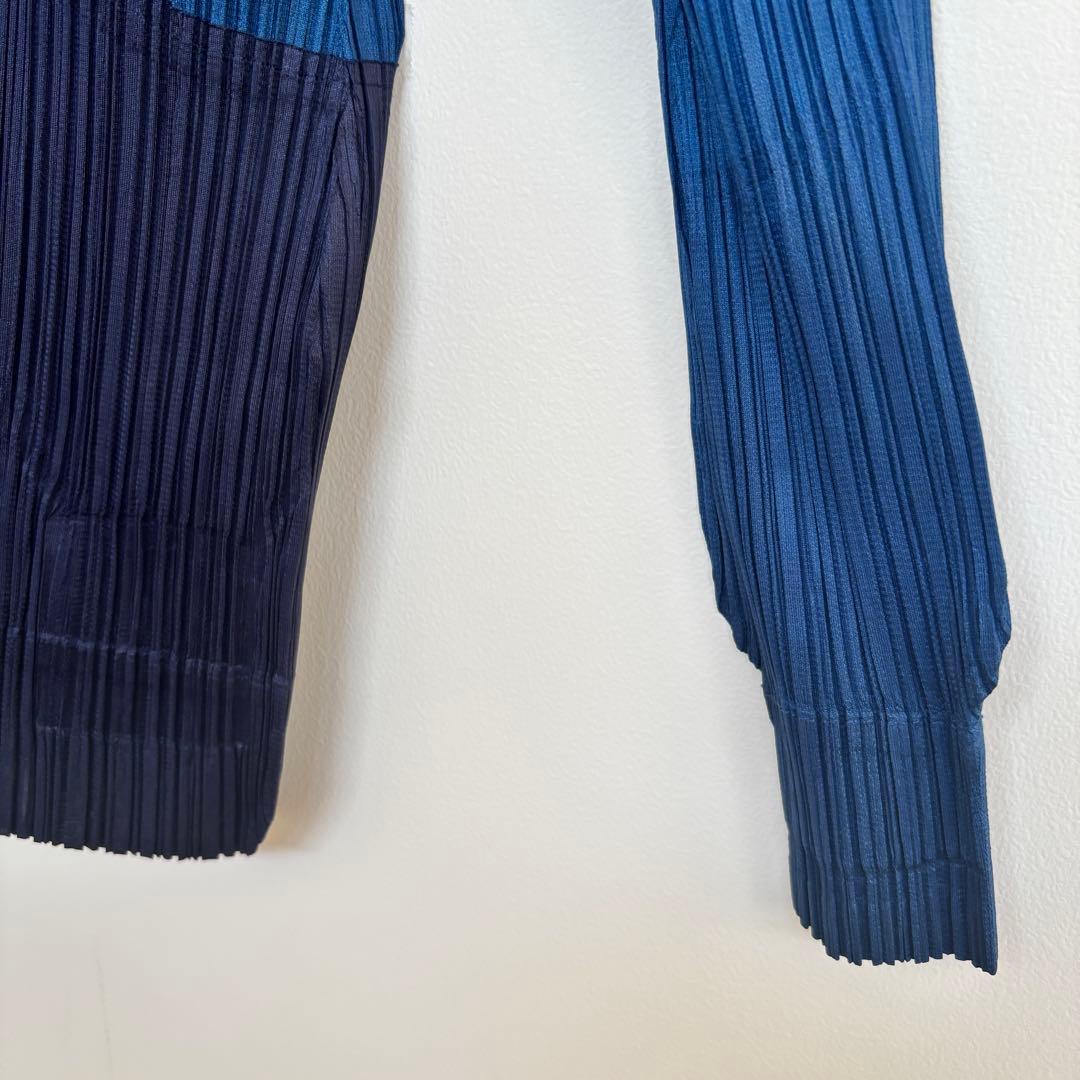 極美品 プリーツプリーズ イッセイミヤケ ジップアップパーカーフーディー長袖