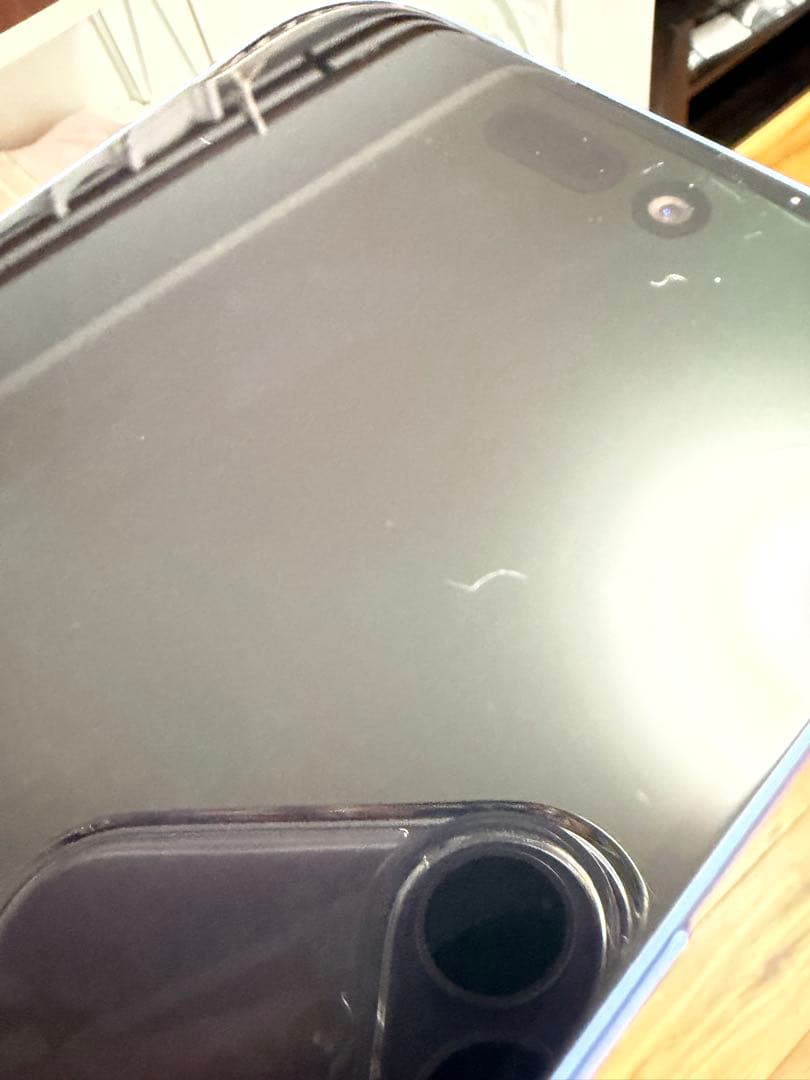 電池残量100% iPhone16 無印256GB SIMフリー