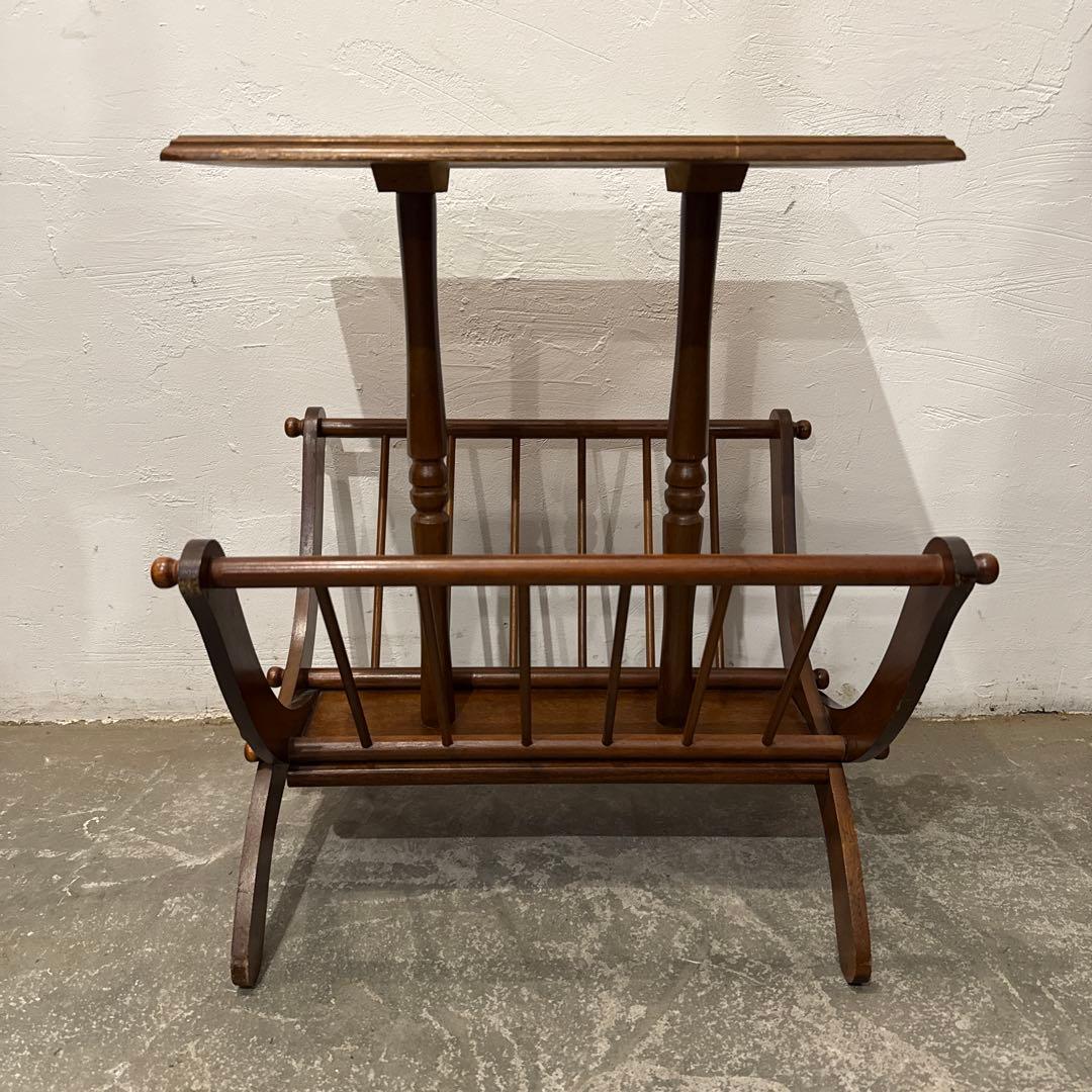 年末年始saleヴィンテージ　木製サイドテーブル　マガジンラック付き