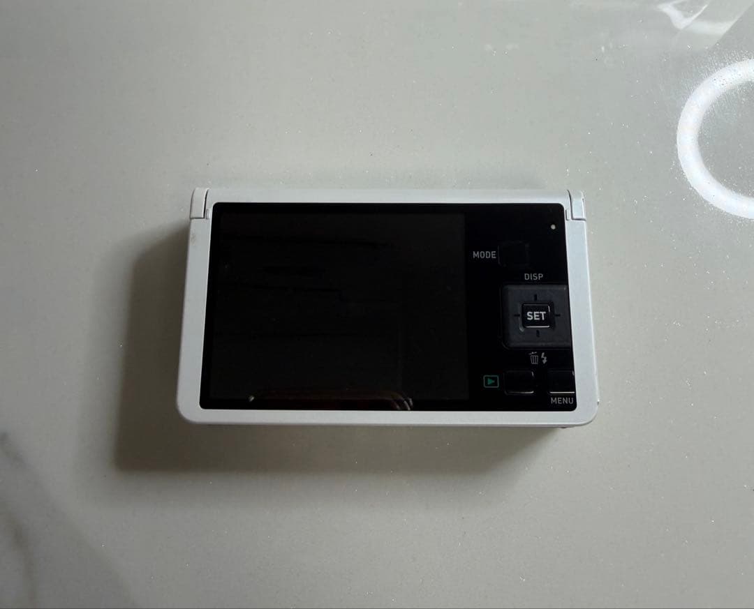 デジタルカメラ CASIO EXILIM EX-ZR70