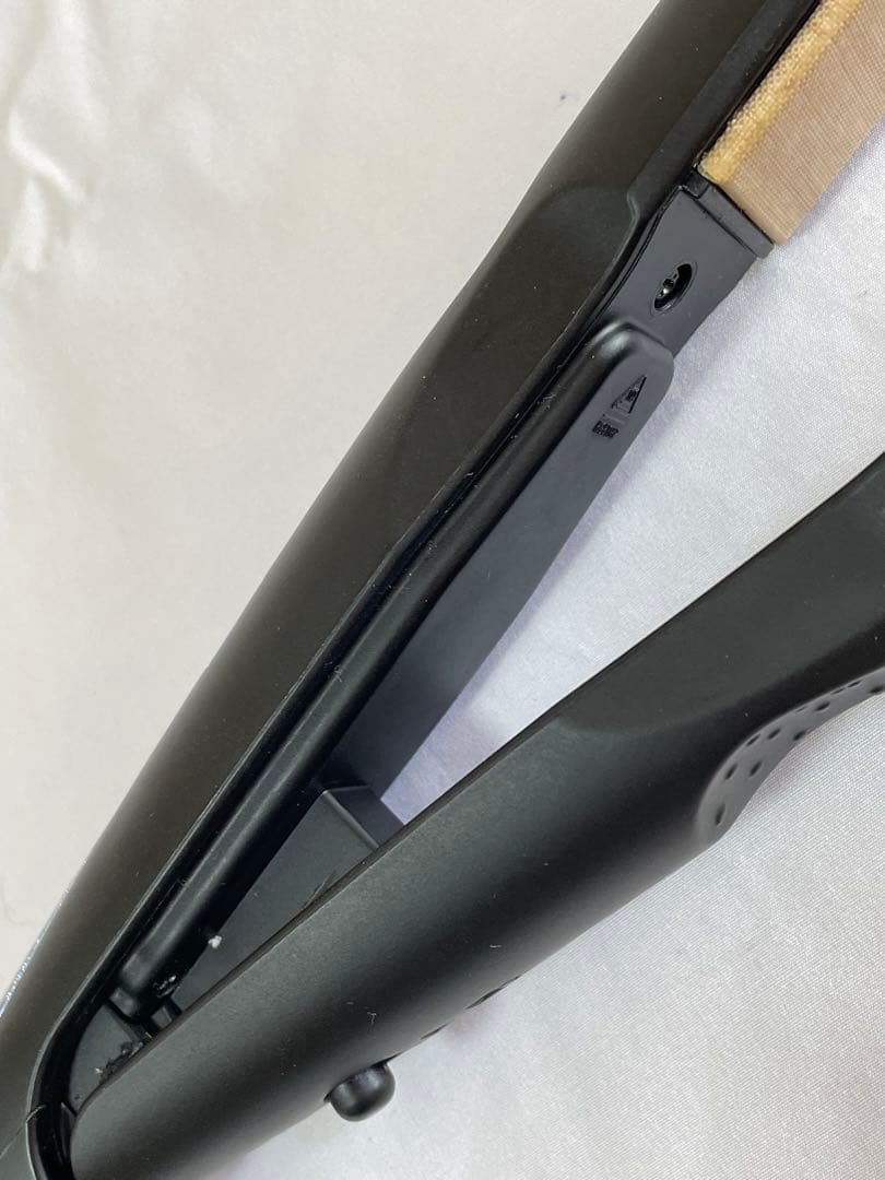 KINUJO PRO 絹女 プロ　ストレートアイロン　ヘアアイロン