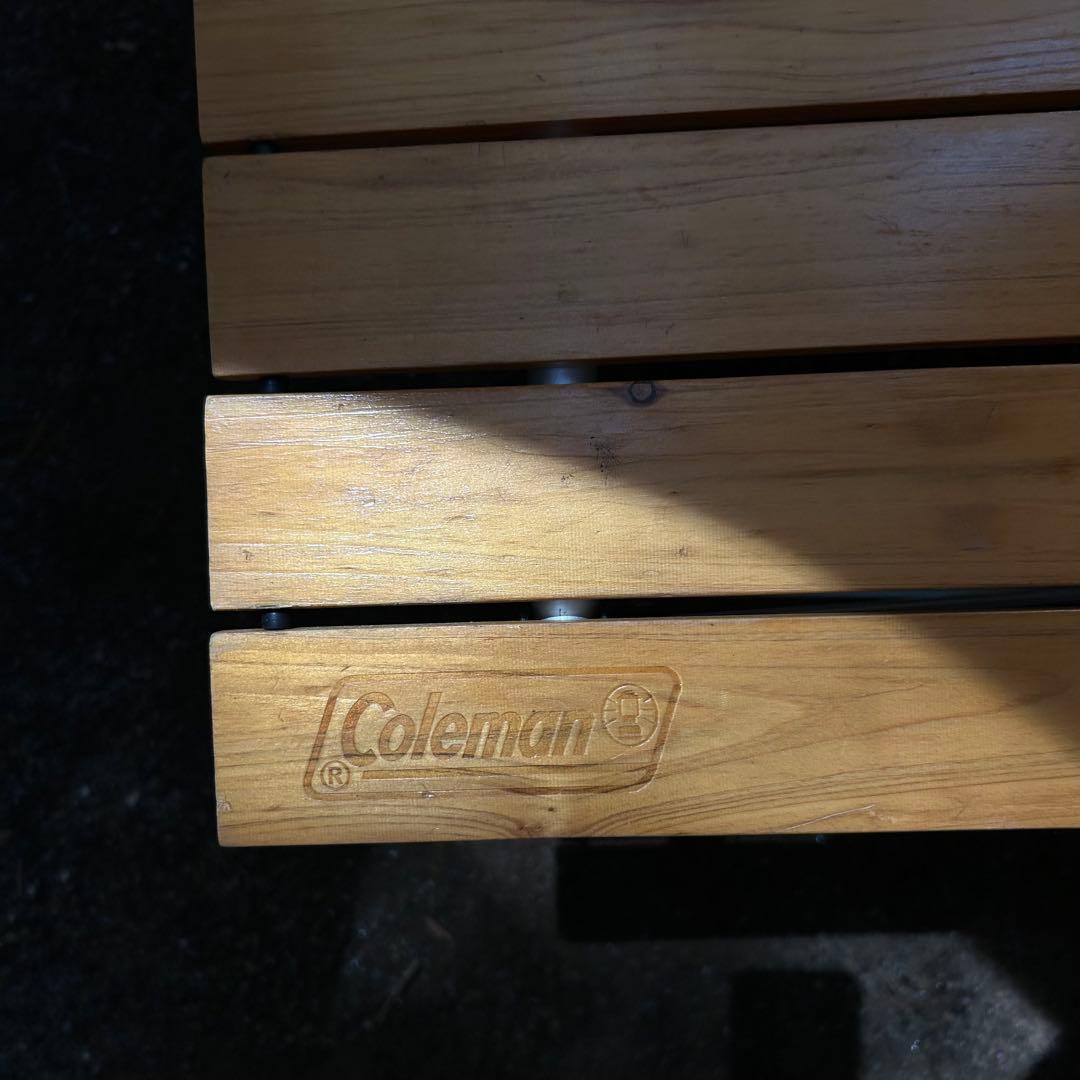 Coleman テーブル