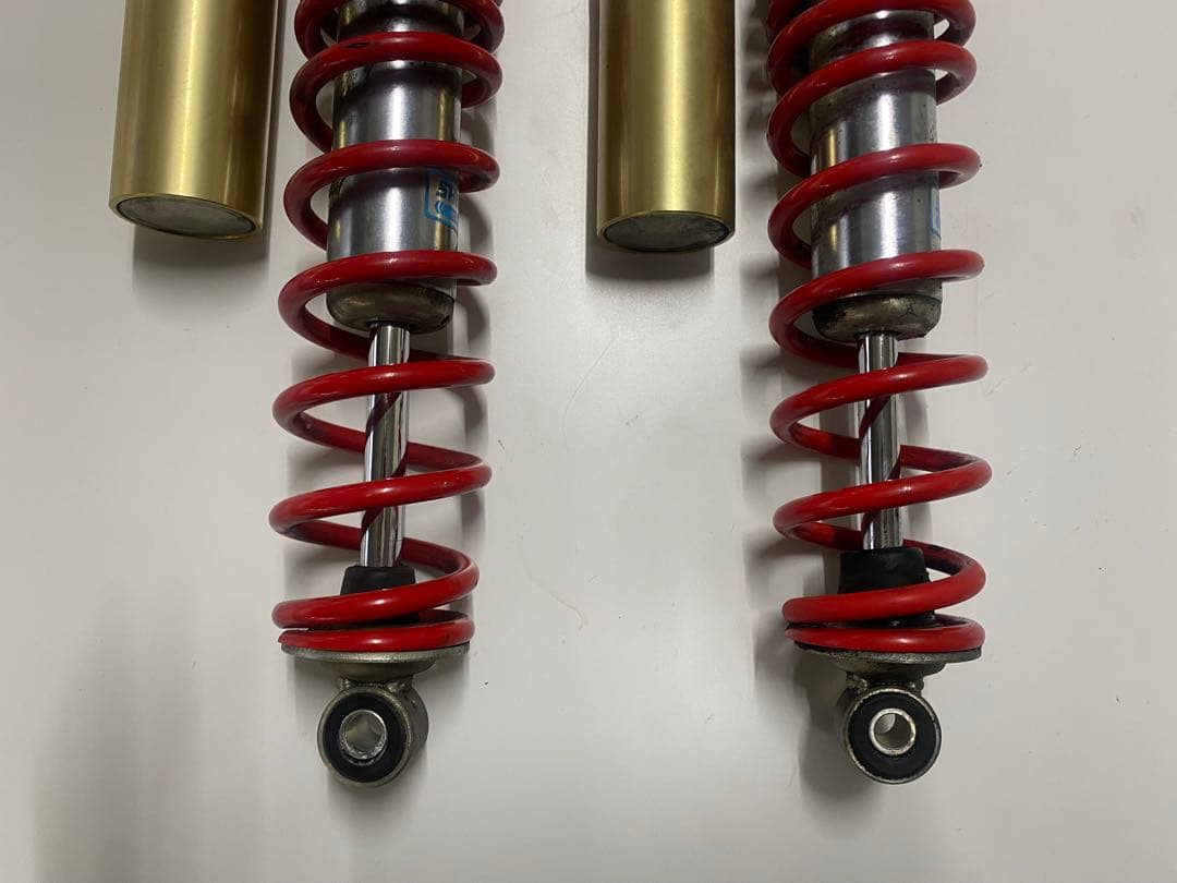 CB750 (RC42) 純正リアサスペンション