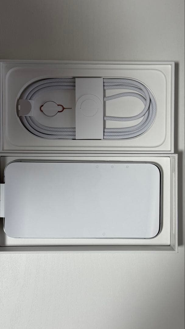 スマートフォン本体 Apple iPhone 16e 128GB White