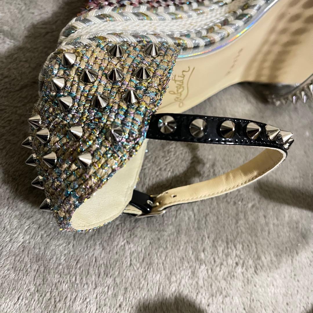 ルブタン　　スタッズ　ストラップ　サンダル　ウェッジソール