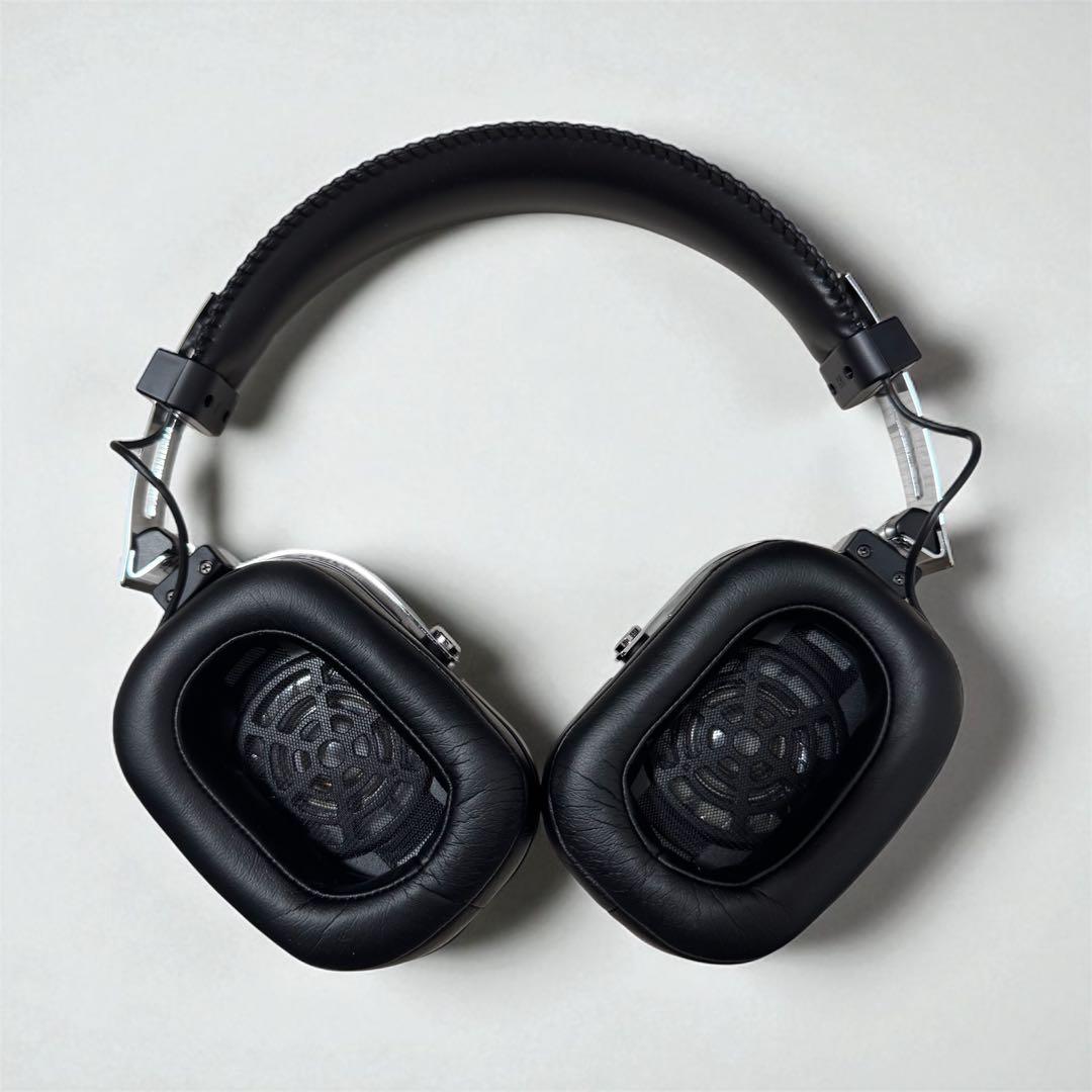 美品 BOSS WAZA-AIR ワイヤレスヘッドホン 技 付属品完備