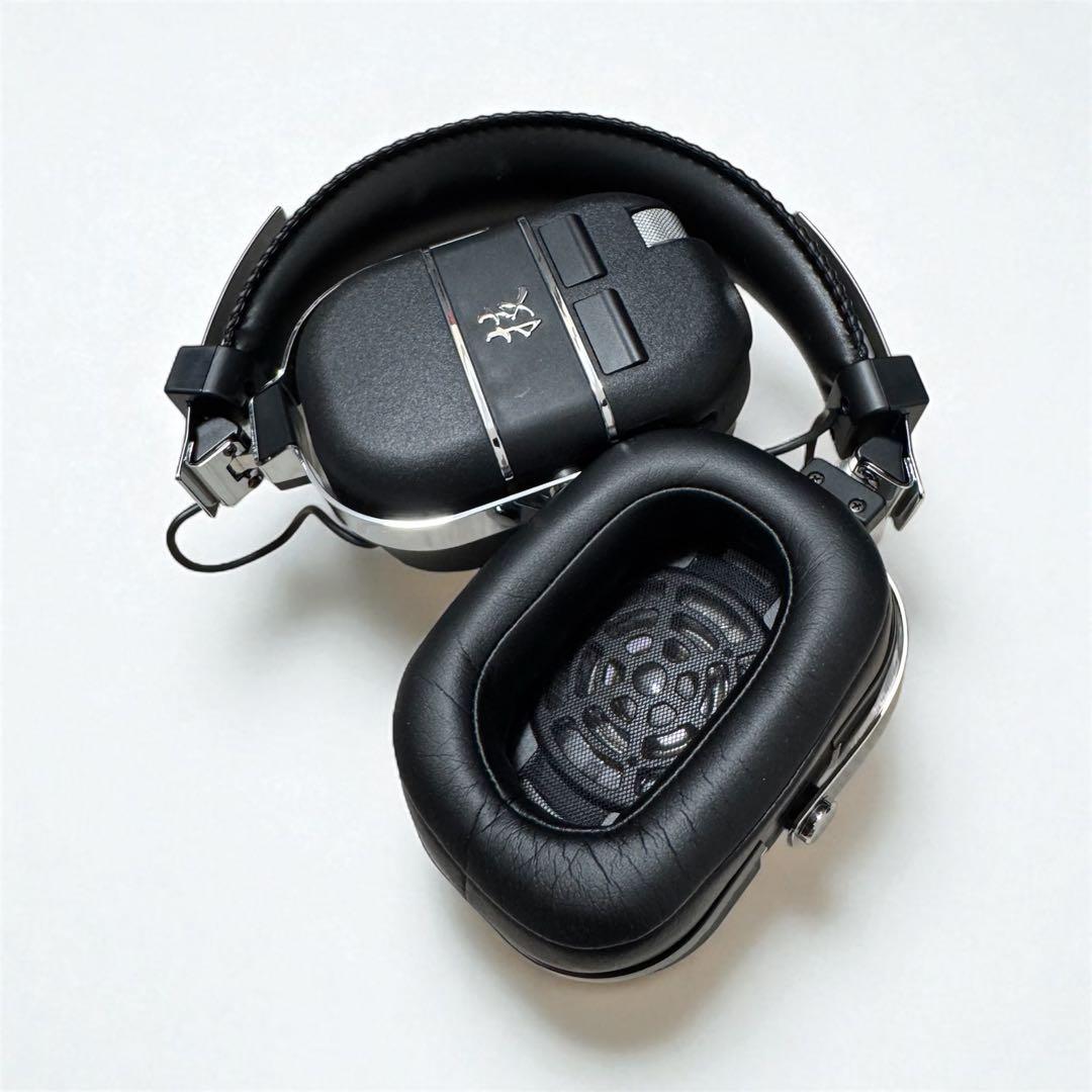 美品 BOSS WAZA-AIR ワイヤレスヘッドホン 技 付属品完備