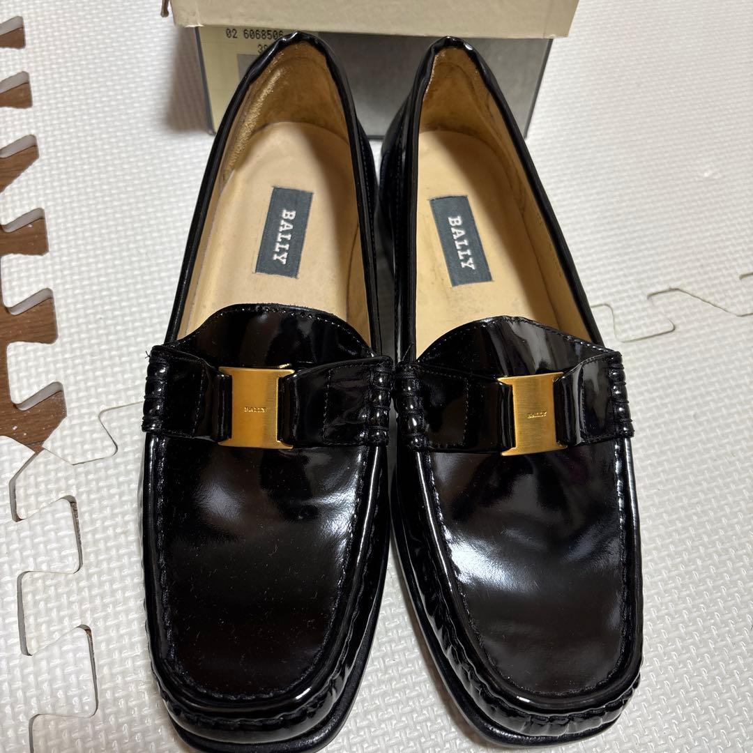バリーBALLY エナメルローファー　新品未使用　38.5