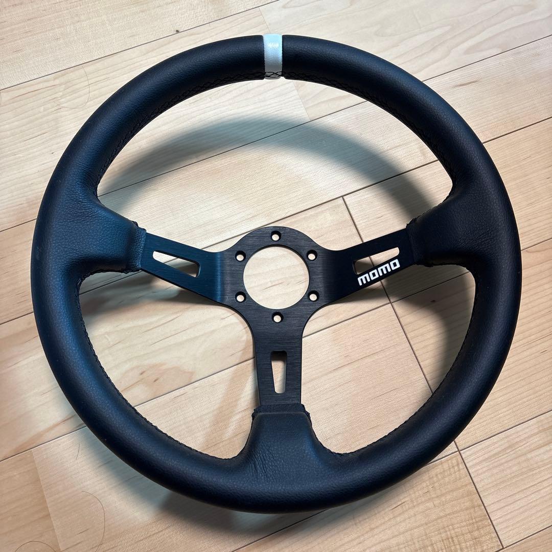 MOMO ステアリング　フルスピード