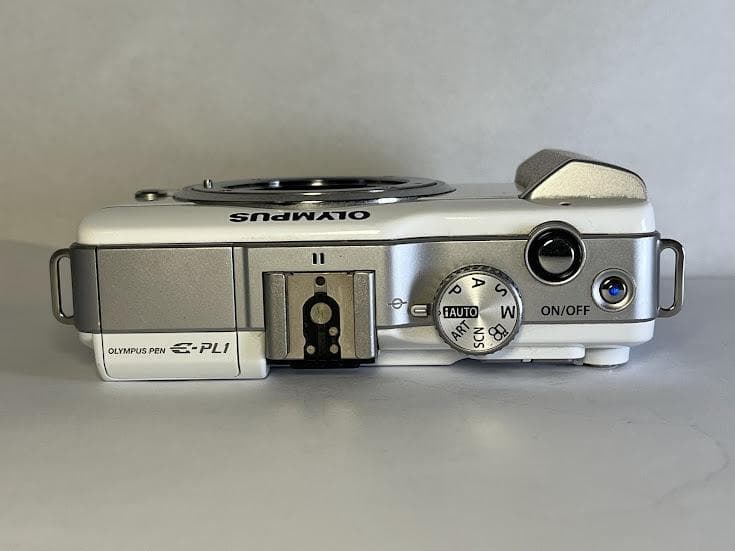 ★極上品★ 872 オリンパス OLYMPUS PEN E-PL1 ホワイト