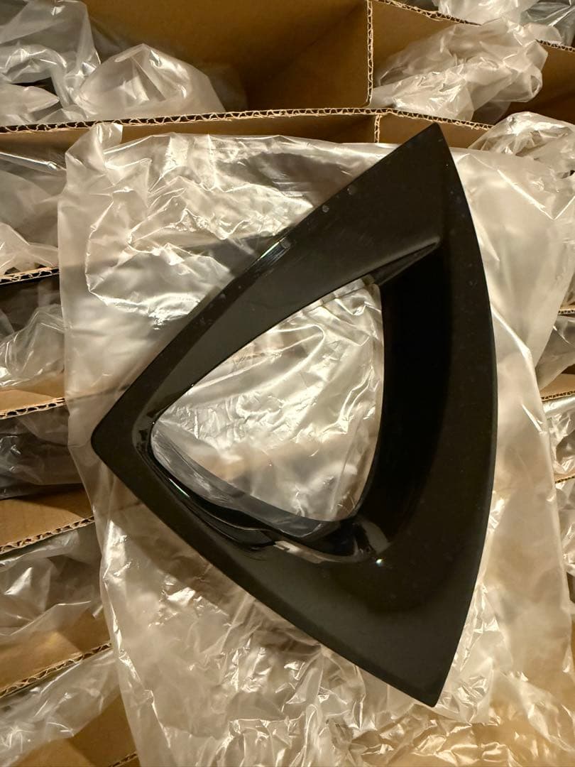 プリウス　アクセントピース　ブラック　1台分