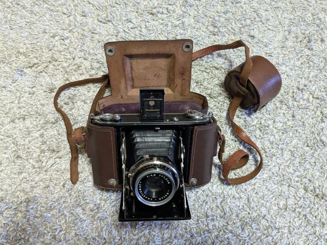 ZEISS IKON IKONTA 520/16 蛇腹カメラ ジャンク品