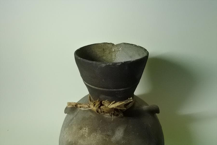 須恵器　アンティーク　骨董品　蔓　掛花生　落とし付