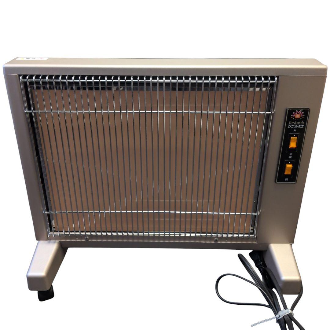 【未使用品　送料無料】サンルミエ キュート E800LS 電気ヒーター