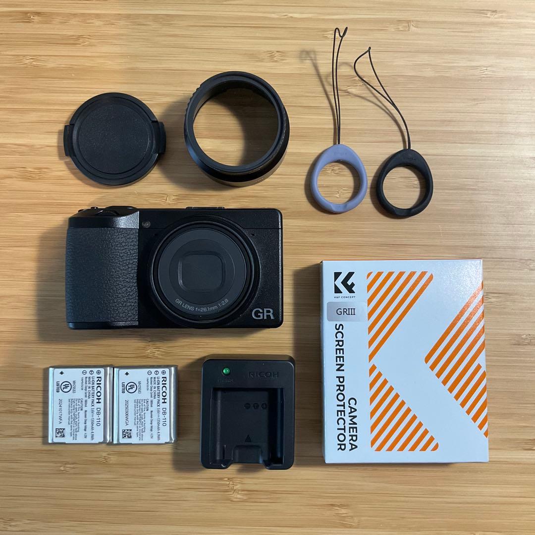Ricoh GR IIIx 純正バッテリーなどおまけ付き