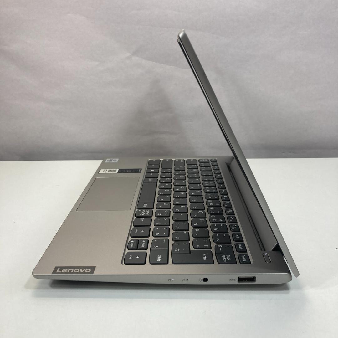 Lenovo IdeaPad ノートパソコン i3 SSD Windows11