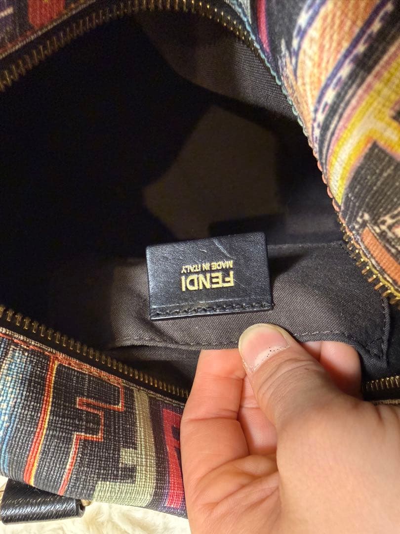 FENDI フェンディ　カバン/バッグ