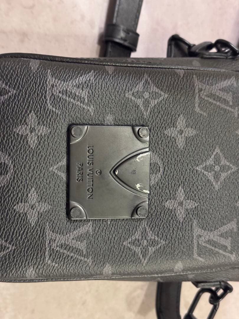 LOUIS VUITTON Sロック ヴェルティカル・ウェアラブル ウォレット