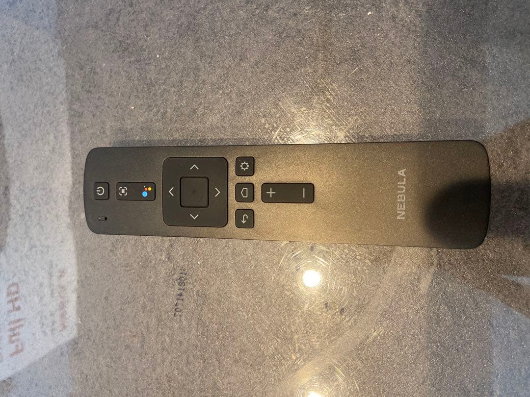 Anker NEBULA (ネビュラ) Cosmos　プロジェクター