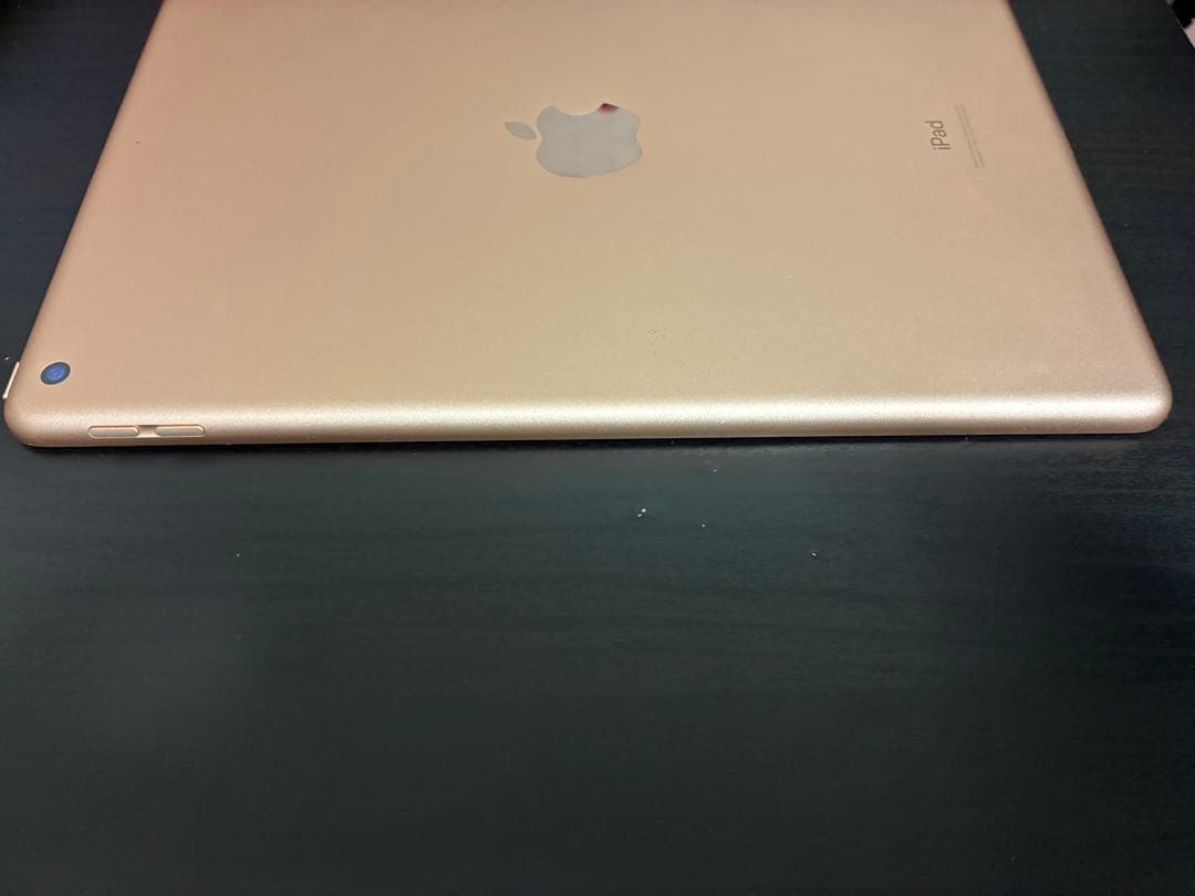 Apple iPad(第7世代)32GB ゴールド　Wi-Fiモデル　本体のみ