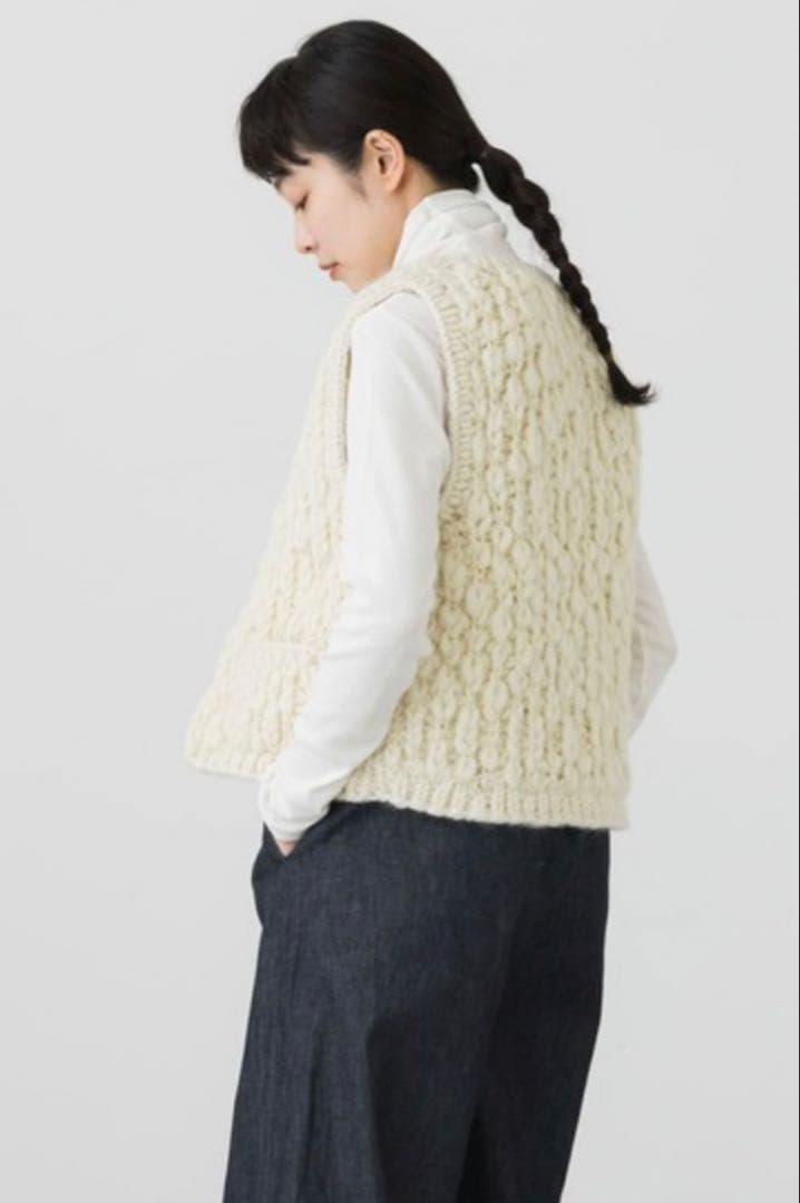 【美品】かぐれ kagure ネパールハンドニットベスト