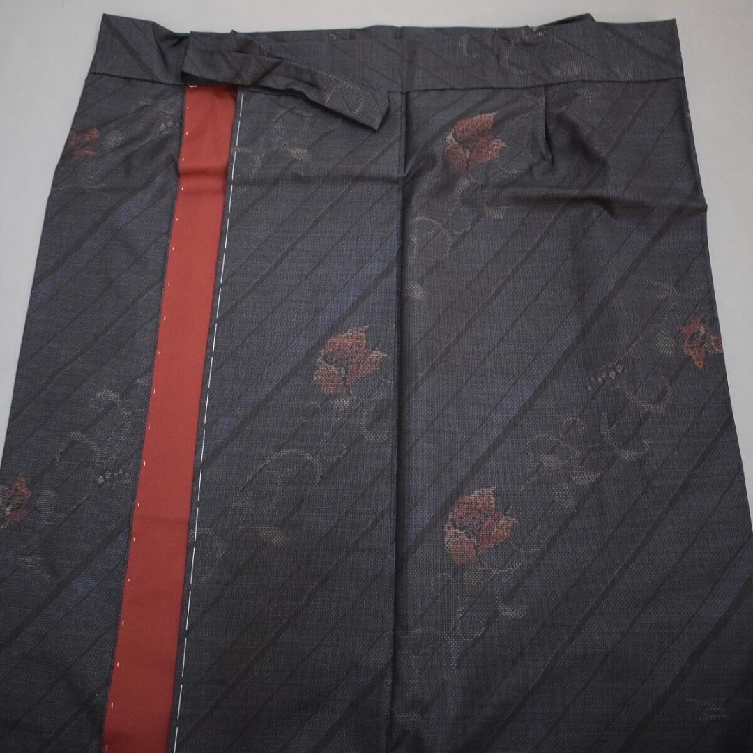 M01-2 新品保管品 正絹 本場大島紬 二部式着物 紺 唐花
