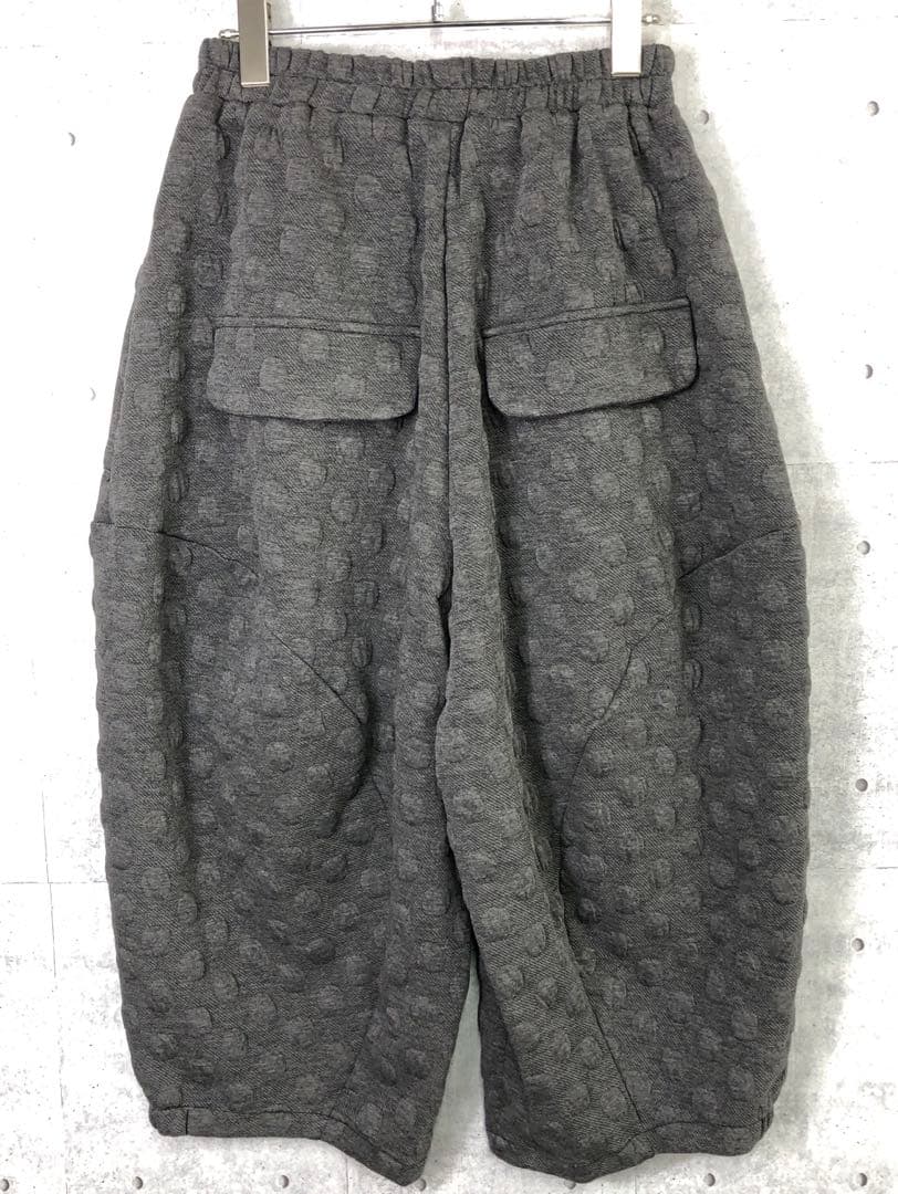 新品未使用 Bell Pony 立体 ドット 立体裁断 バルーンニットパンツ