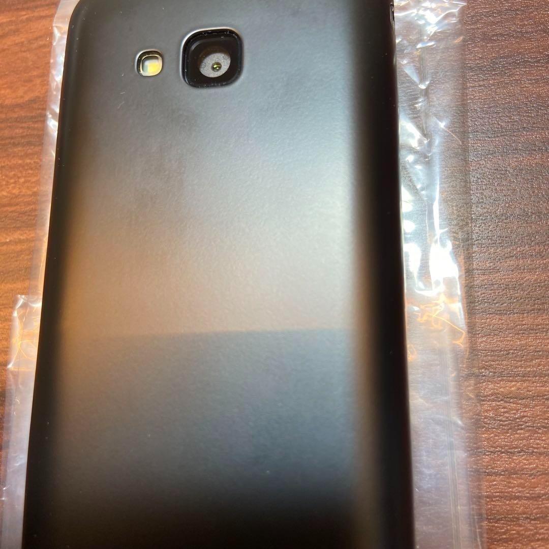 GRATINA グラティーナ KYF39SKA ガラケー ほぼ新品 3848