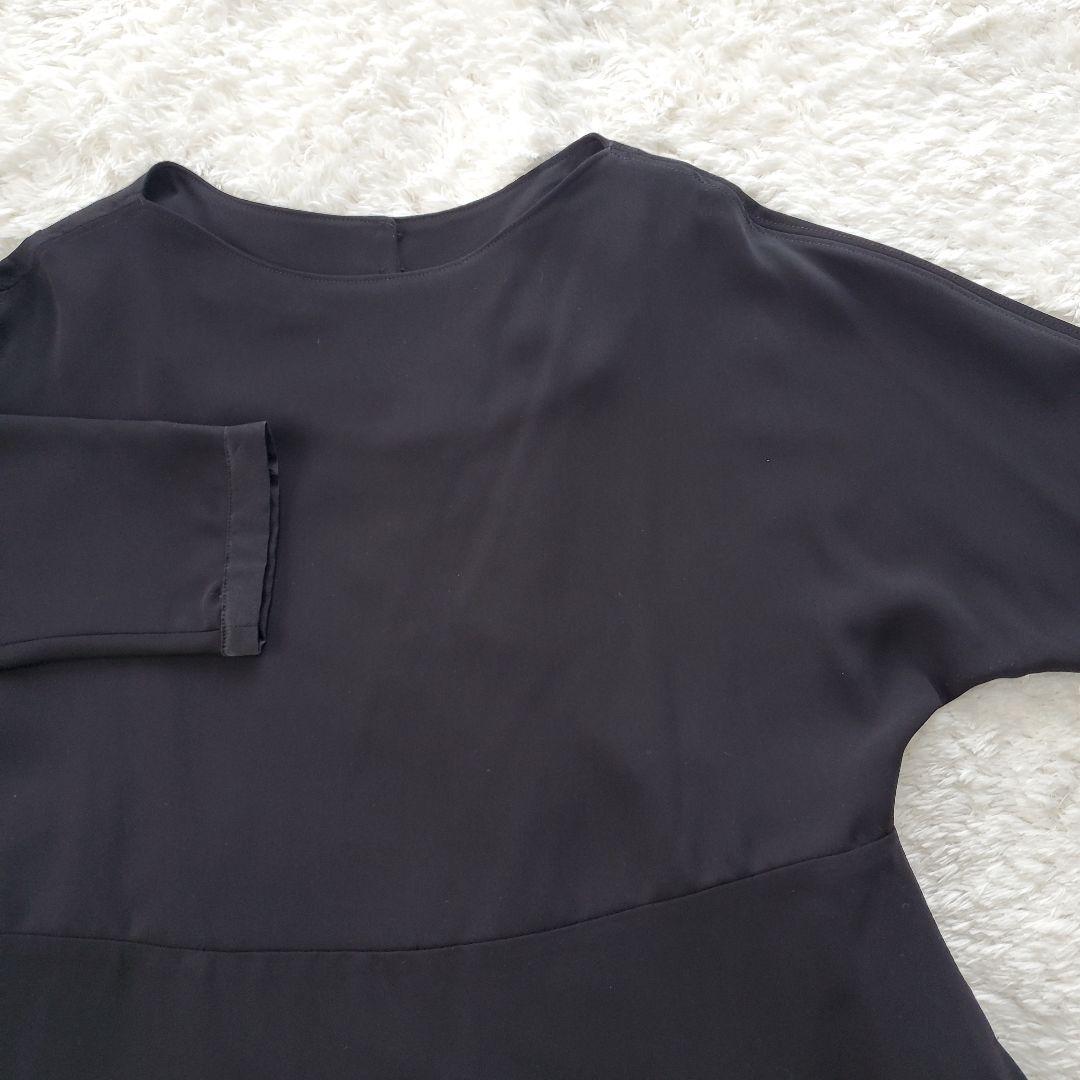 美品 WHYTO. ホワイト パールボタン2wayフレアワンピース 2.8万