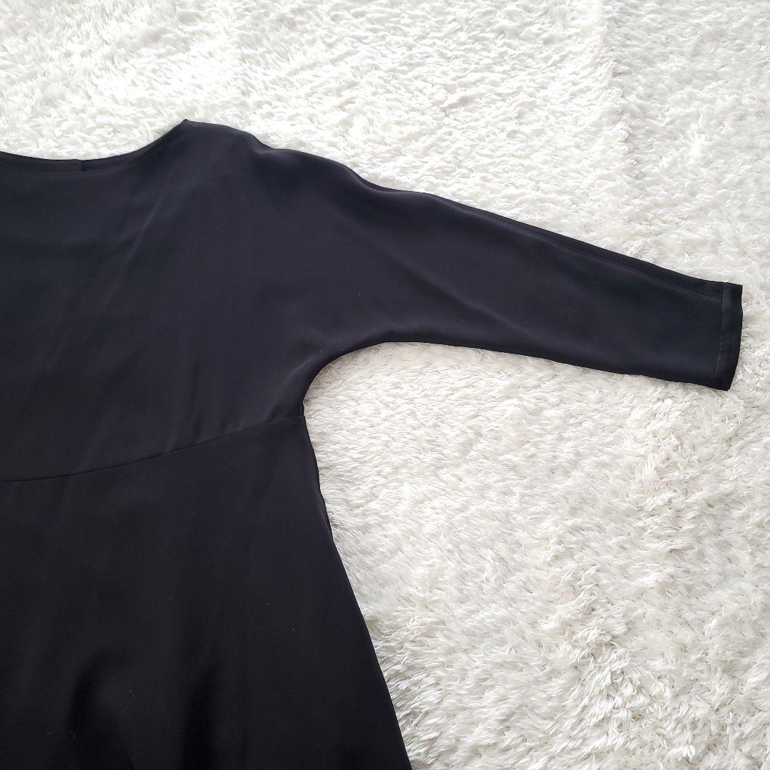 美品 WHYTO. ホワイト パールボタン2wayフレアワンピース 2.8万