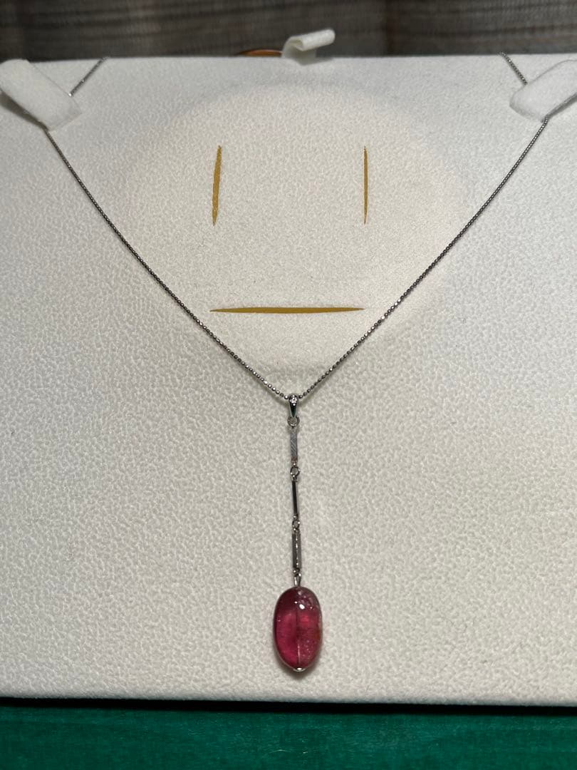 【Mami プロフィール必読】桜色石付き　Pt 850 ペンダント