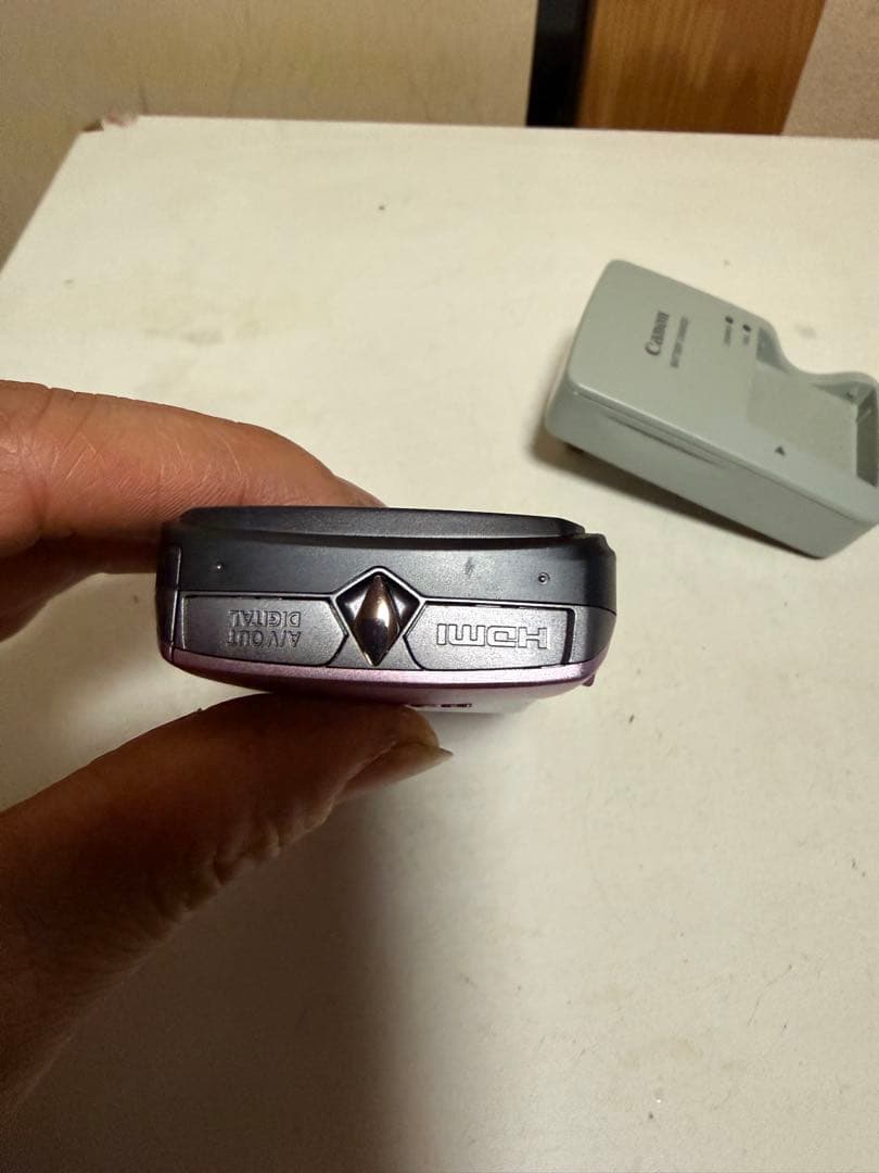 Canon キャノン IXY 10S 動作品