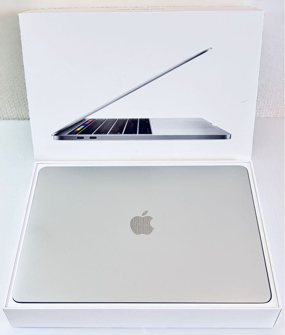 MacBook Pro 13インチ 2019 8GB/256GB A2159