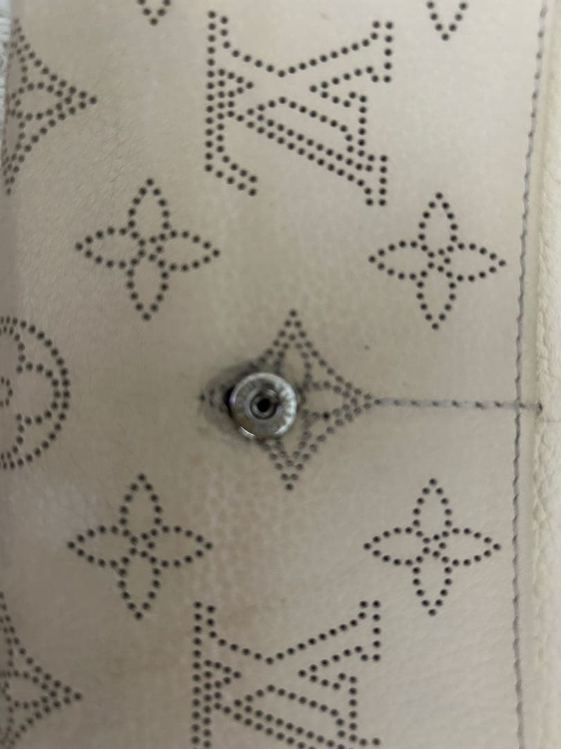 Louis Vuitton ベージュ 長財布