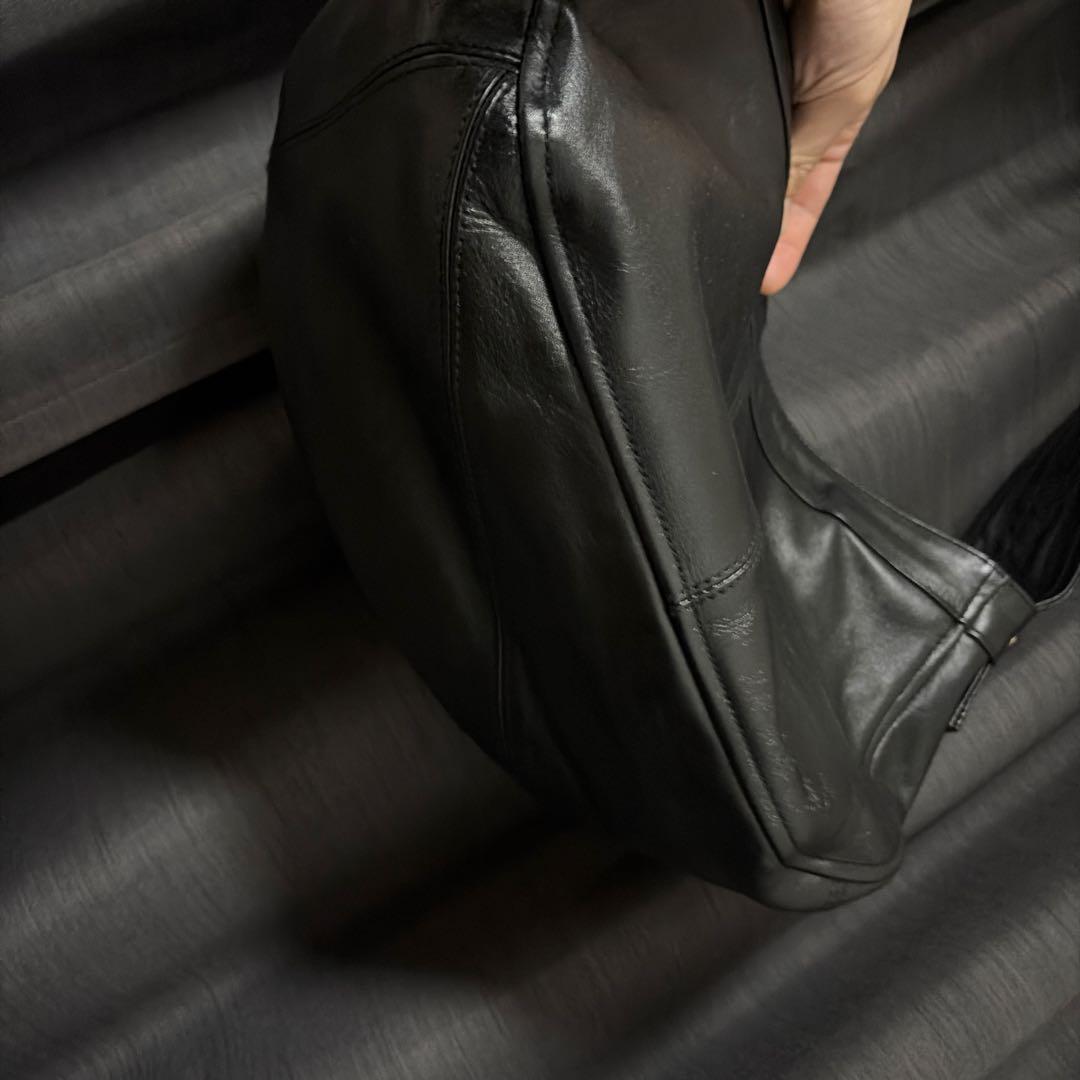 CCU NEWS PAPER BAGM シーシーユー レザーショルダーバッグ