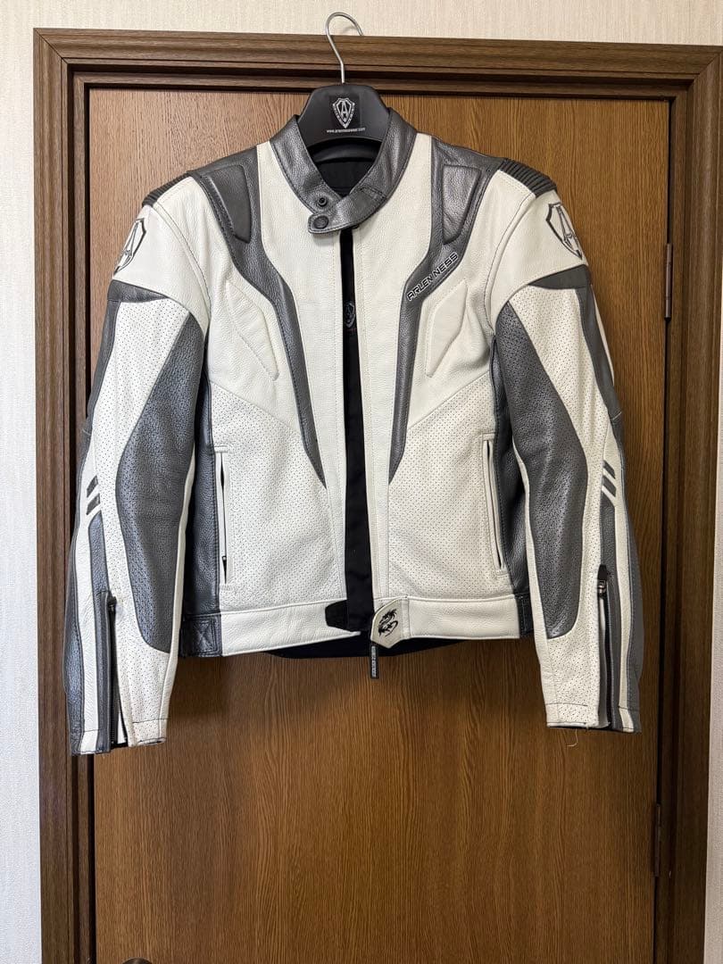 ARLEN NESS パフォーマンスジャケット ホワイト/グレー