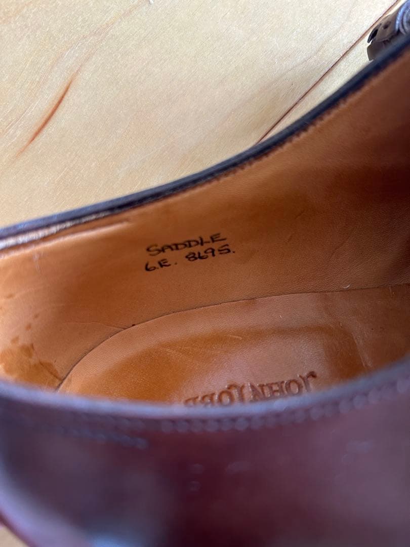 ジョンロブ6E SADLLE 【美品】純正シューキーパー付【サドル】超レア廃盤品