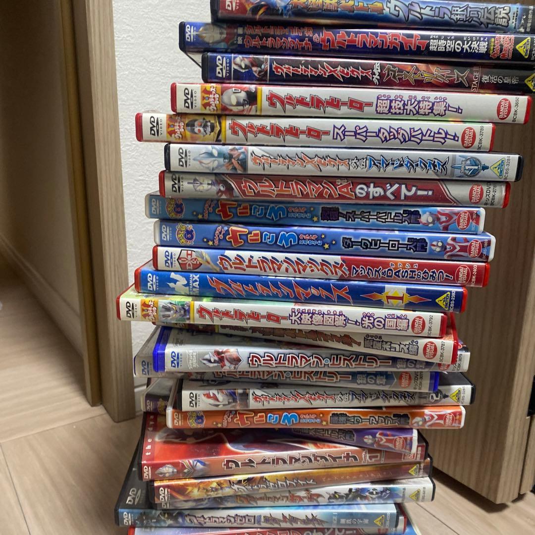 ウルトラマンDVD 28枚