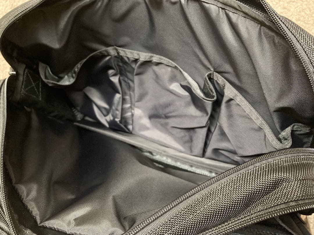 未使用に近い！BRIEFING_B4 Over Trip　バリスティックナイロン