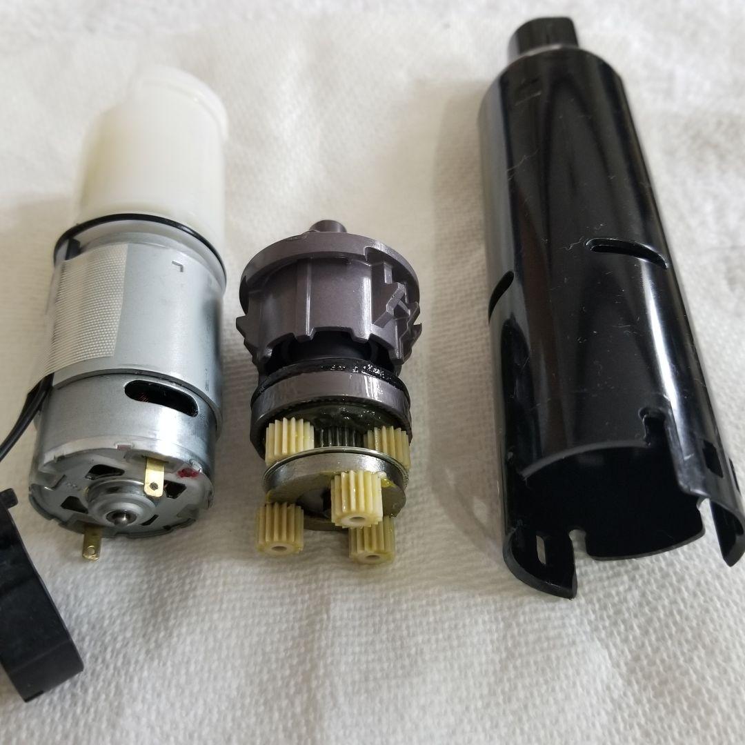 ダイソン掃除機　V11(SV14)分解洗浄メンテナンス済　ゴールド