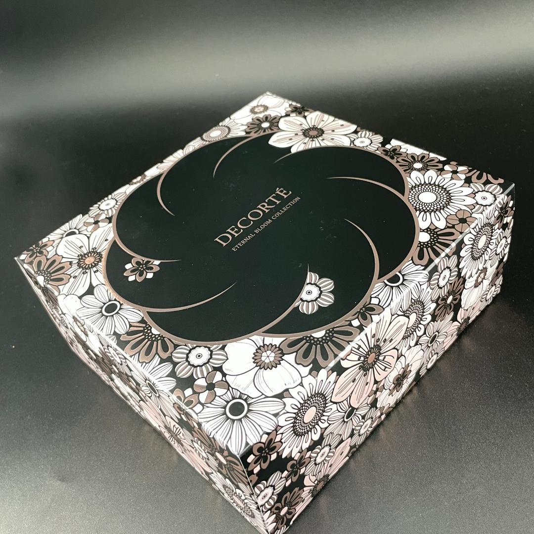 コスメデコルテ エターナルブルーム コレクション 新品 クリスマスコフレ ②