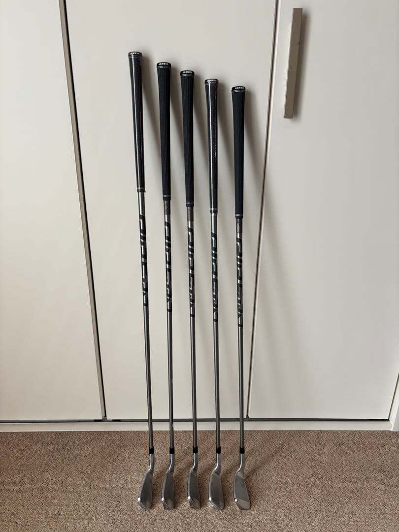 専用テイラーメイドqi MAX LITEアイアンAIR SPEEDER TM R