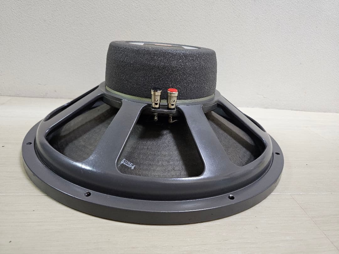 スピーカー・ウーファー JBL 2205C