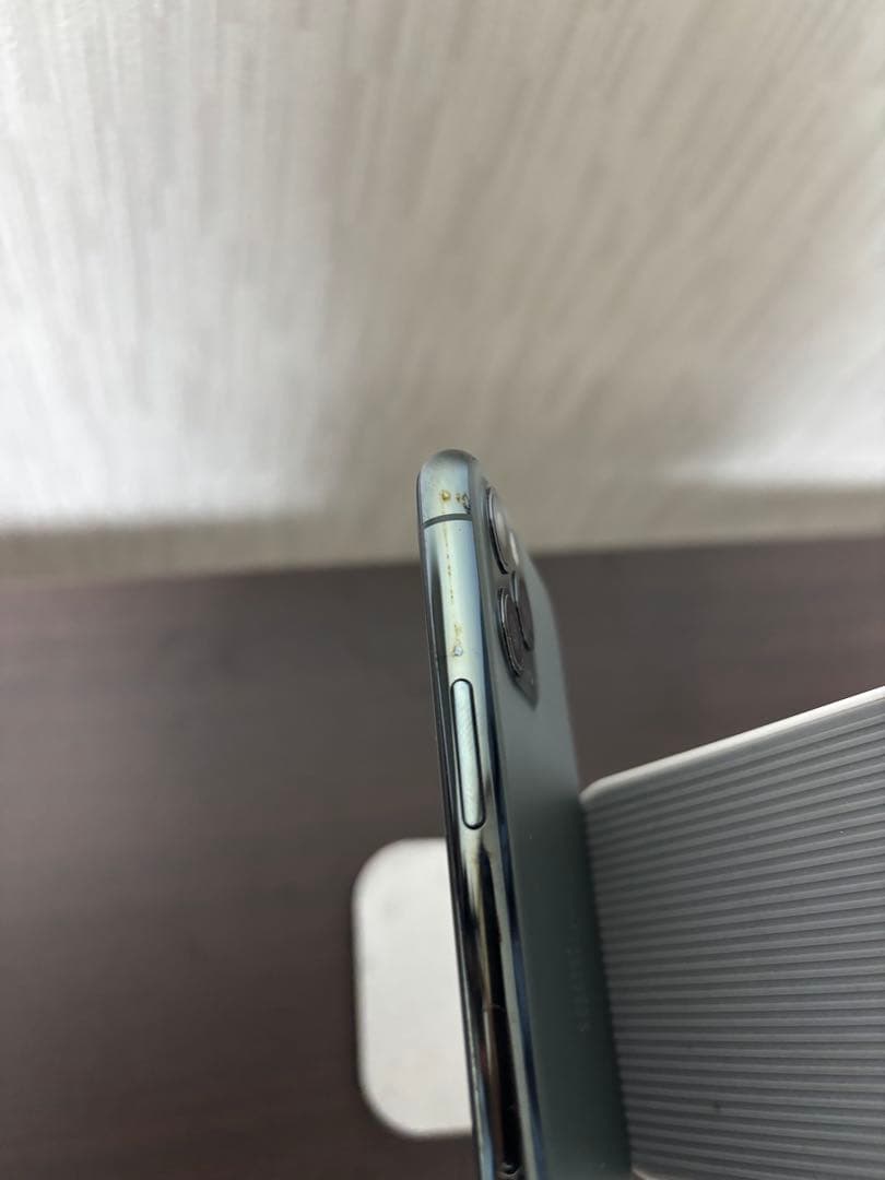 Apple iPhone 11 Pro 64GB ミッドナイトグリーン本体