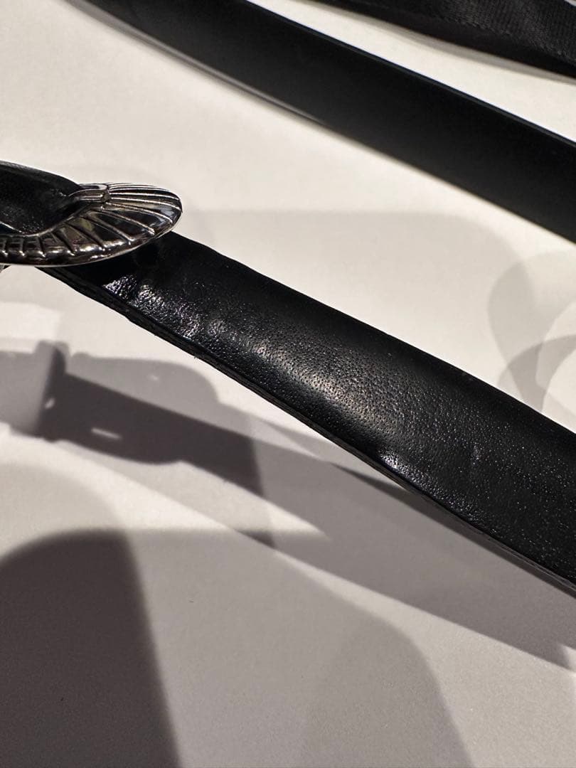 TOGA PULLA レザーナイロンスマホストラップ