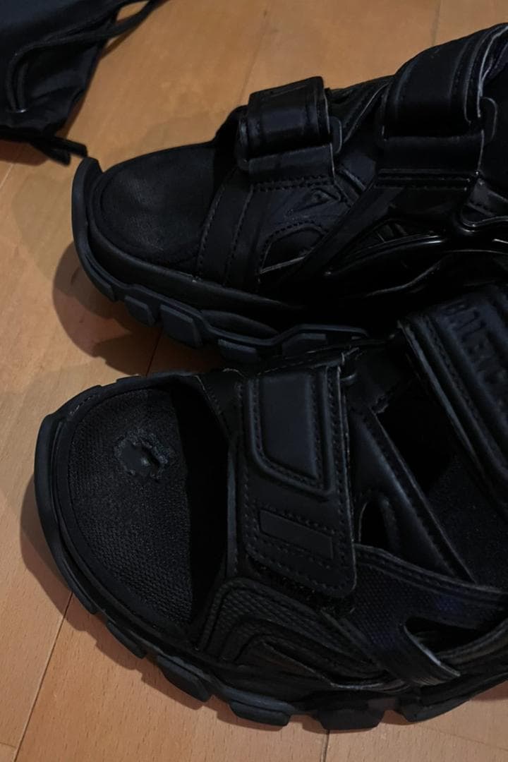 正月限定 balenciaga バレンシアガ サンダル 正規品